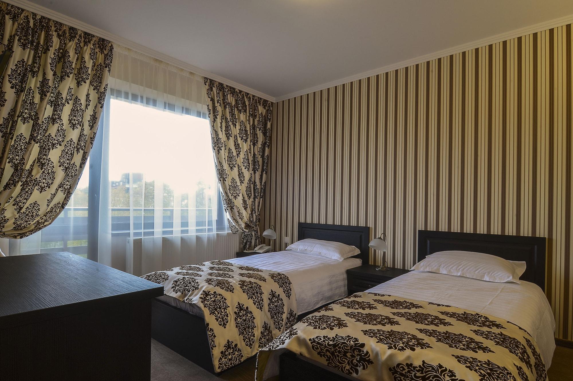 Pensiunea Toscana Brasov Exterior photo